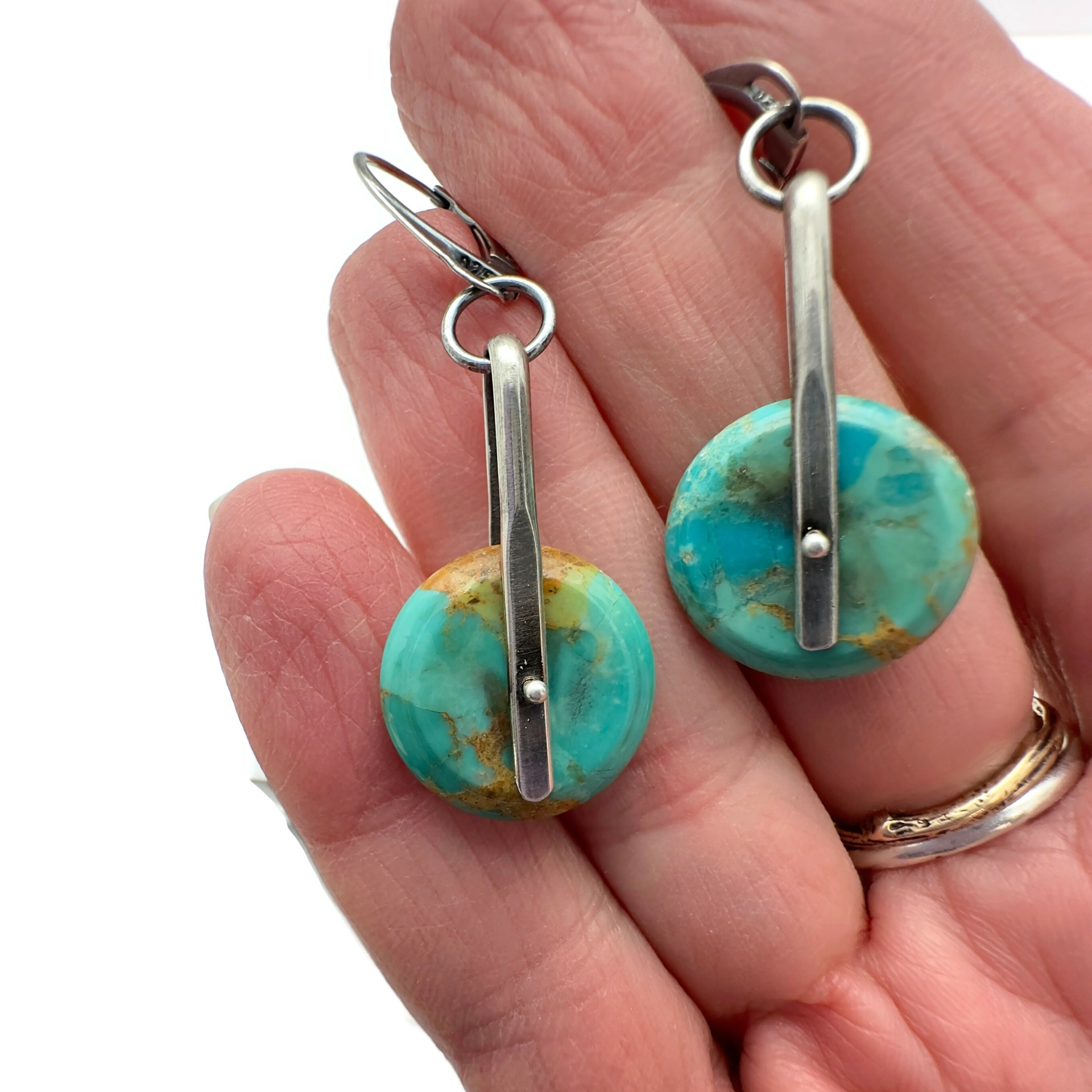 Kingman Turquoise Disc Earrings Saddle Set in Sterling Silver - 15mm