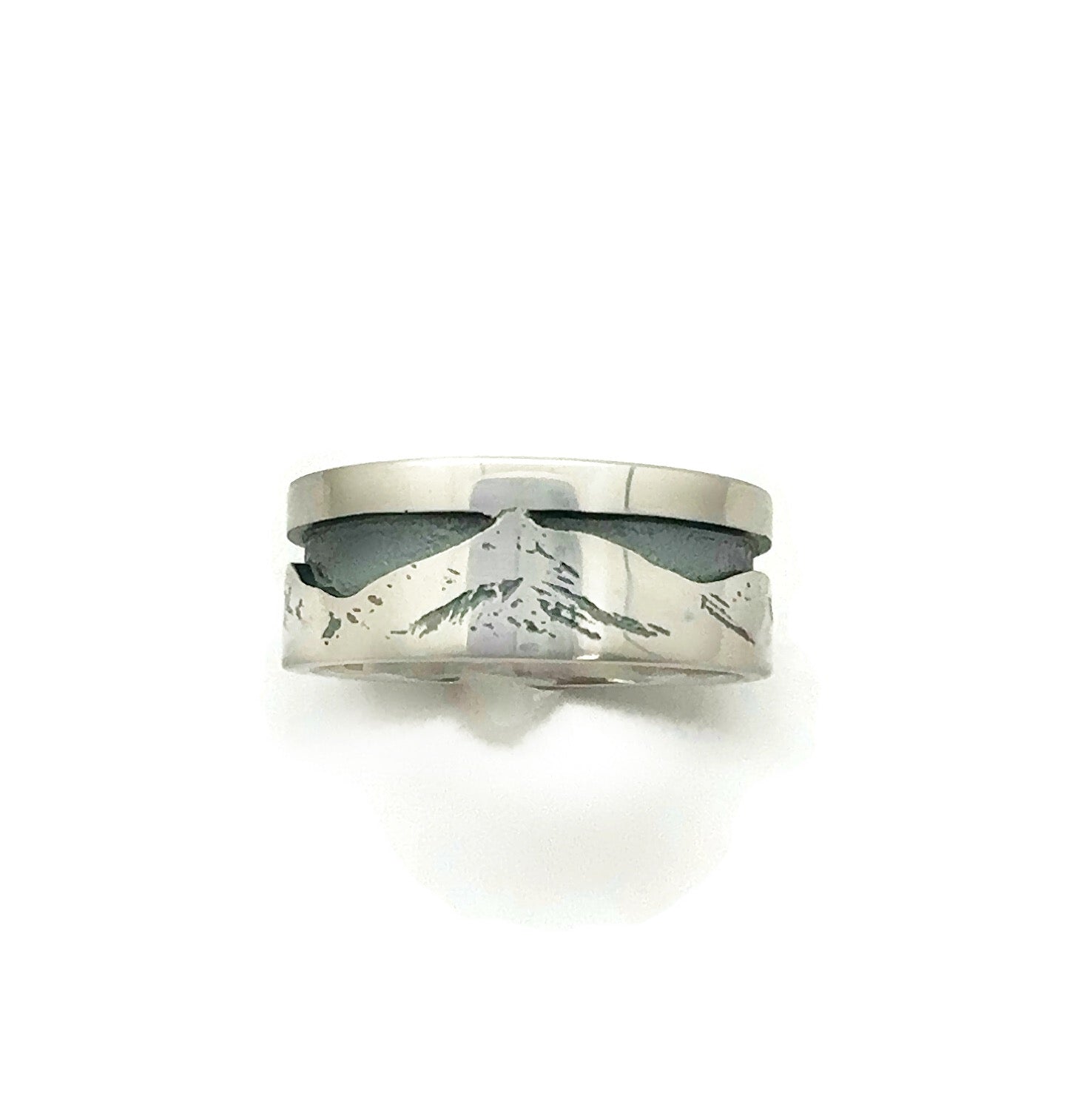 **SPECIAL LISTING FOR ALI MCMURRY**Mountain Landscape Ring - Mt Tom