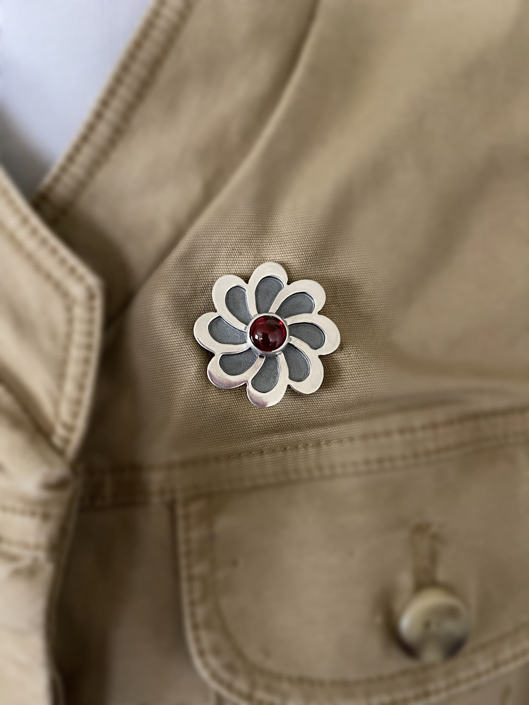 Wheel of Eternity Brooch 2