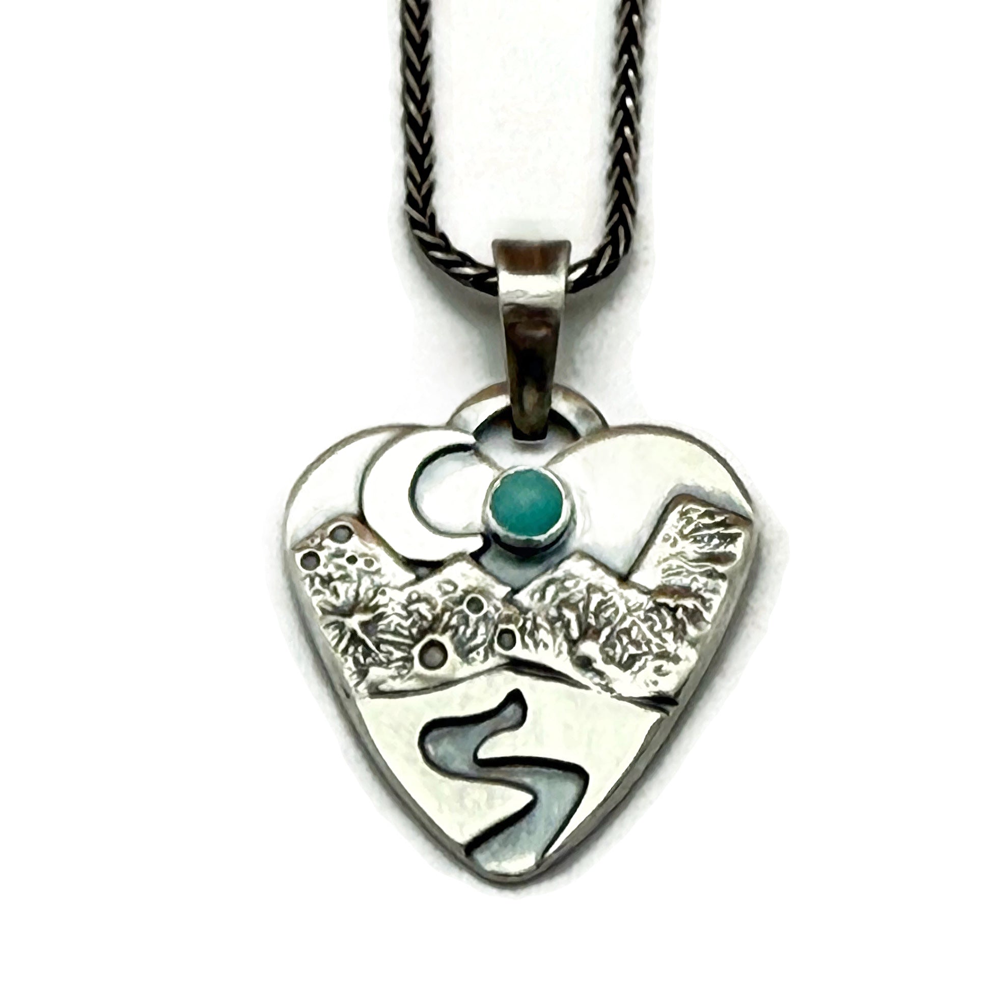 Alpine Heart - Heart of the Mountains